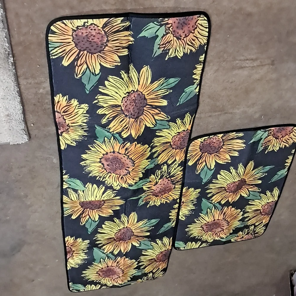NWT 2 Pc. Sunflower Rugs